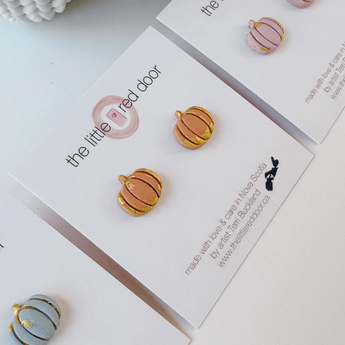 Cozy Pumpkin Earrings / Clay