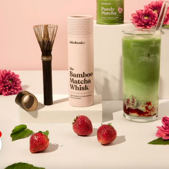 Bamboo Matcha Whisk / Lake and Oak