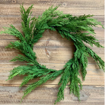 16" Fresh Touch Whispy Cedar Wreath